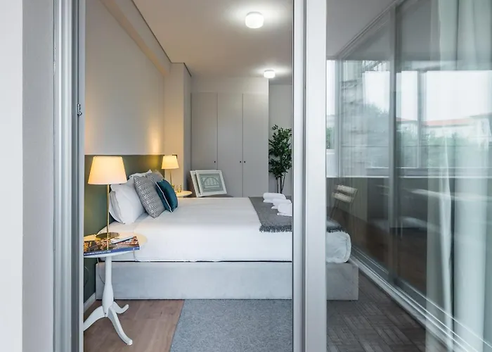 Apartmentsporto - Boavista 505 דירה *